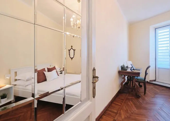 15 Min To Spanish Steps Rooftop Gem In The Heart Of Appartamento Roma