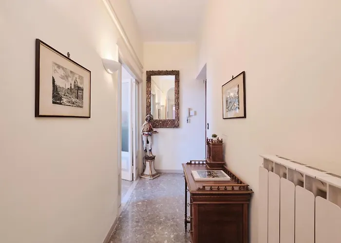 15 Min To Spanish Steps Rooftop Gem In The Heart Of Appartamento Roma